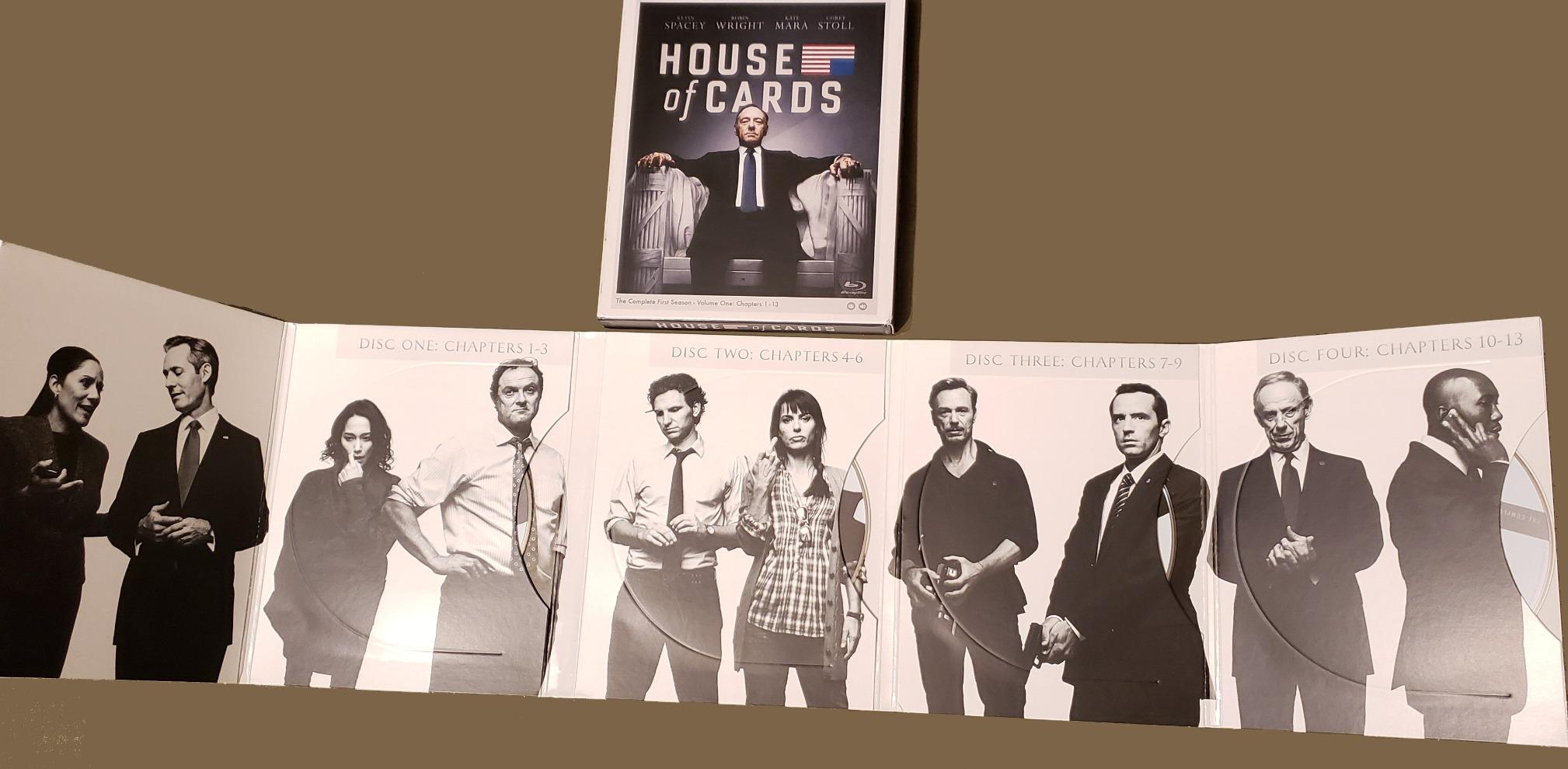 House of Cards: The Complete First Season customer photo 2