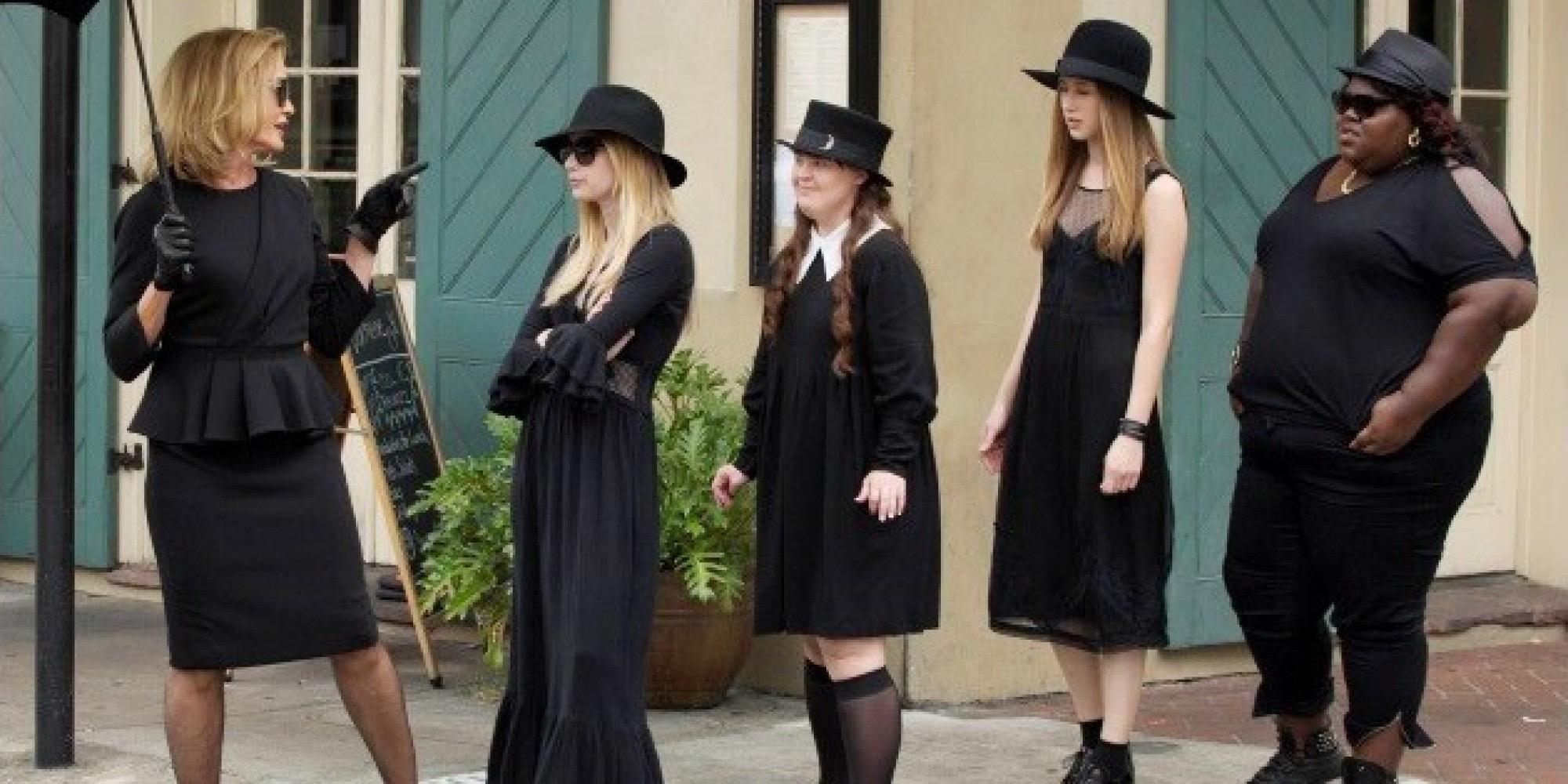 American Horror Story - Coven: The Complete Third Season [Blu-ray] customer photo 1