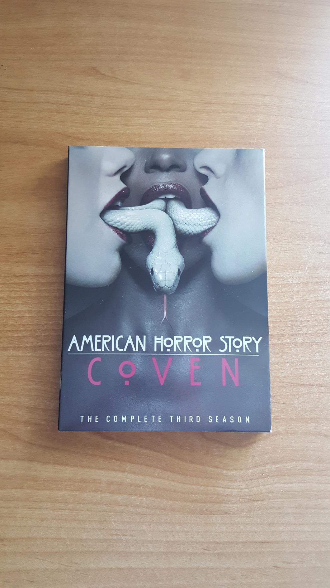 American Horror Story - Coven: The Complete Third Season [Blu-ray] customer photo 2