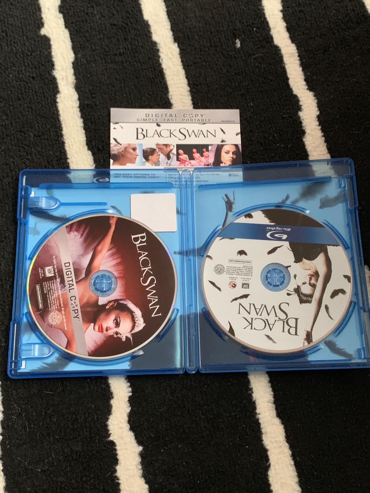 Black Swan (BD) customer photo 2