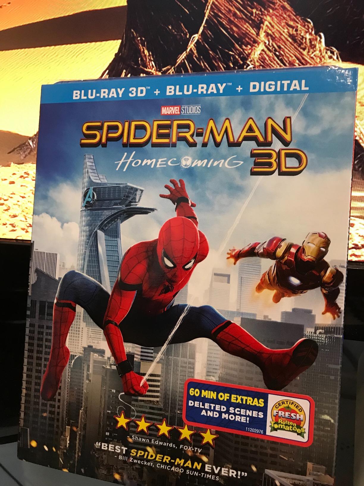 Spider-Man: Homecoming - Blu-ray + DVD + Digital customer photo 1
