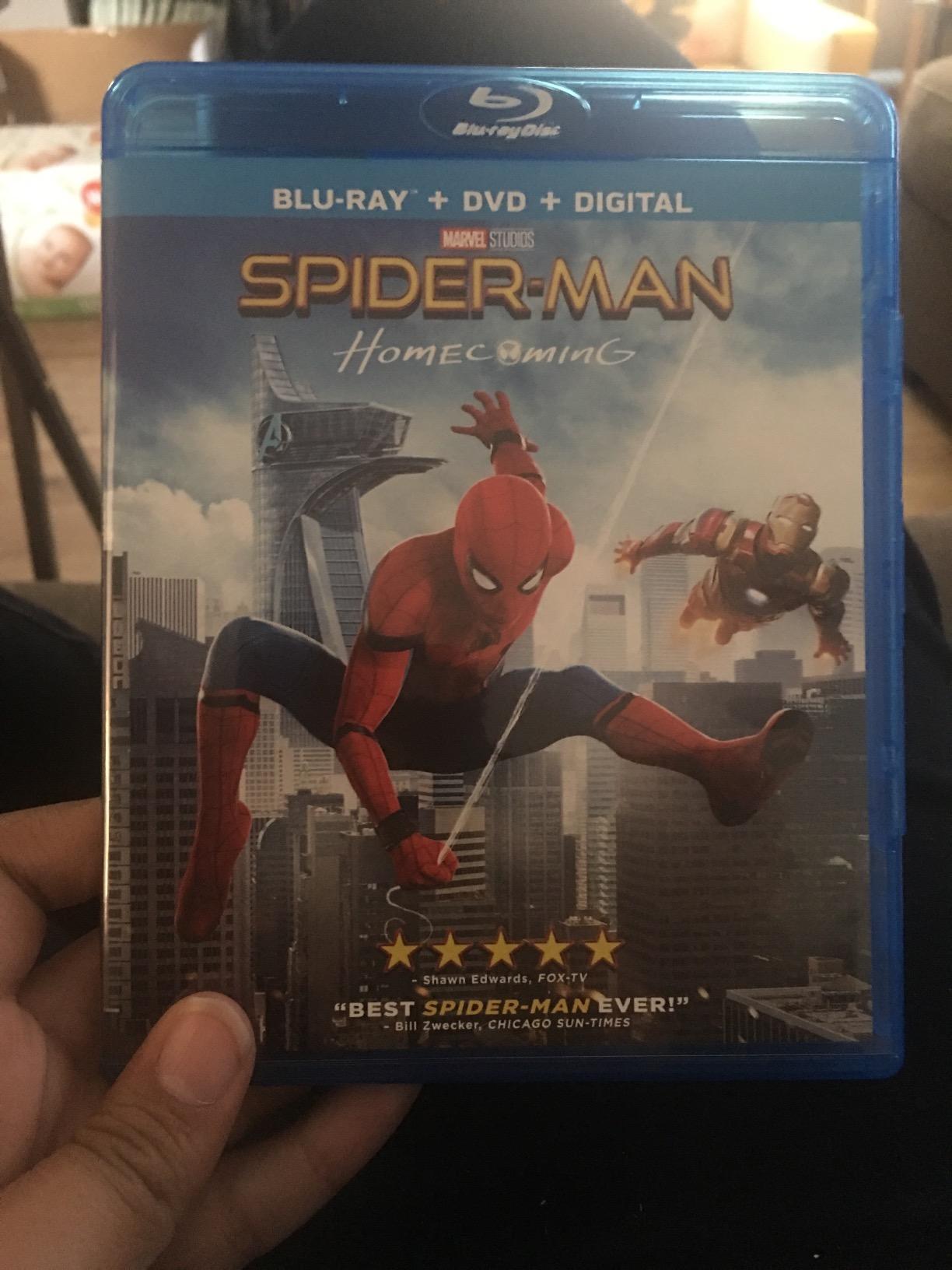 Spider-Man: Homecoming - Blu-ray + DVD + Digital customer photo 2