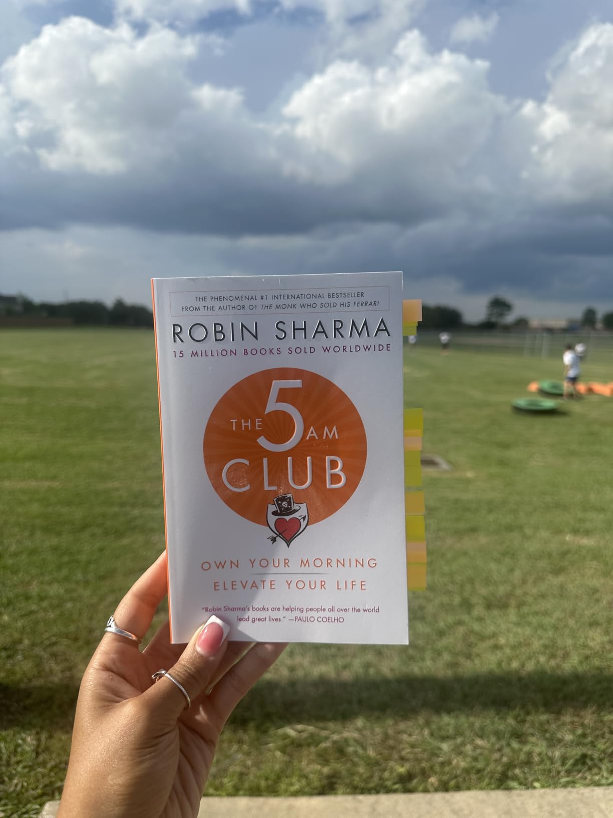 The 5AM Club: Own Your Morning. Elevate Your Life. customer photo 1