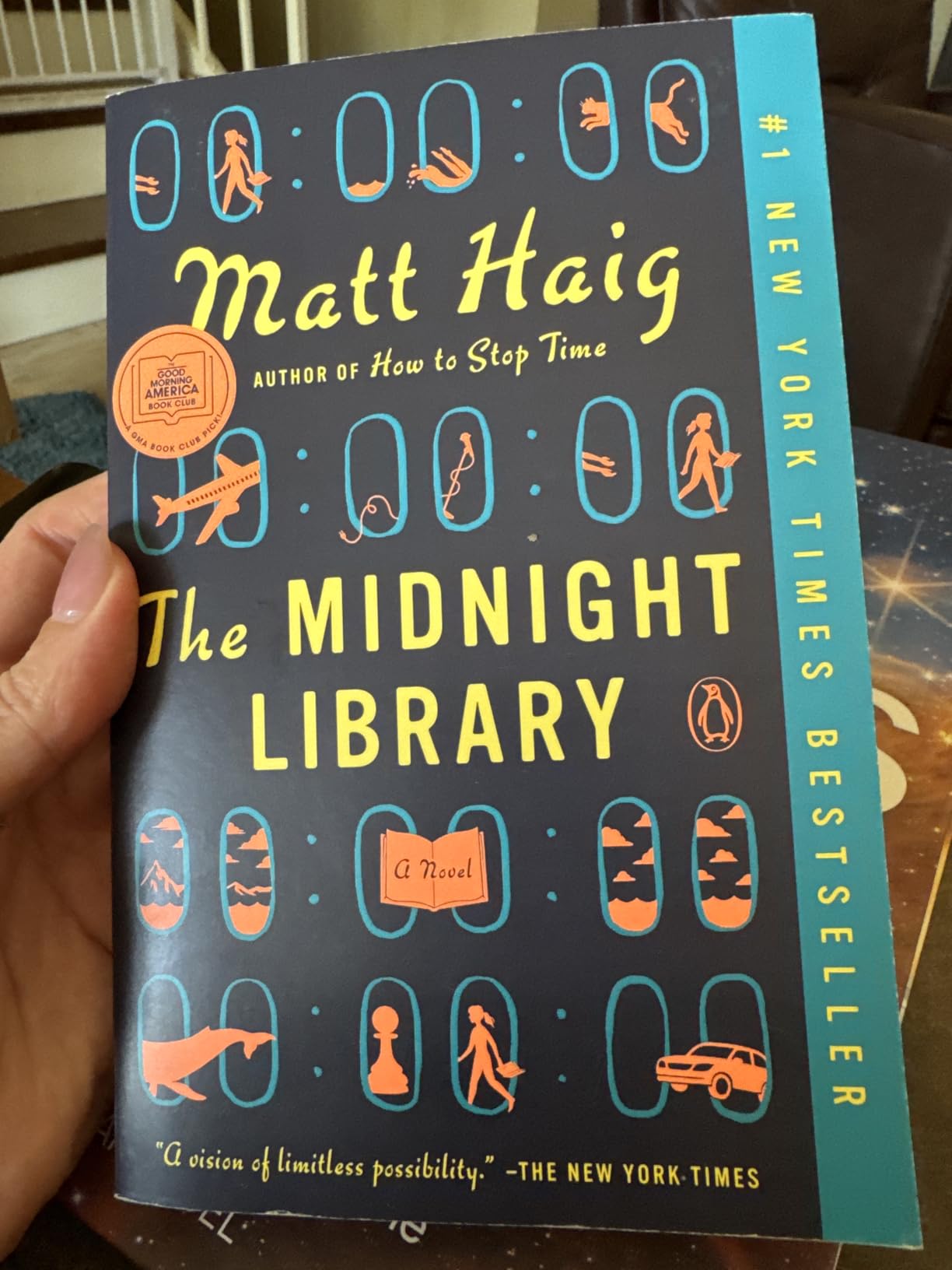 The Midnight Library: A GMA Book Club Pick (A Novel) customer photo 1