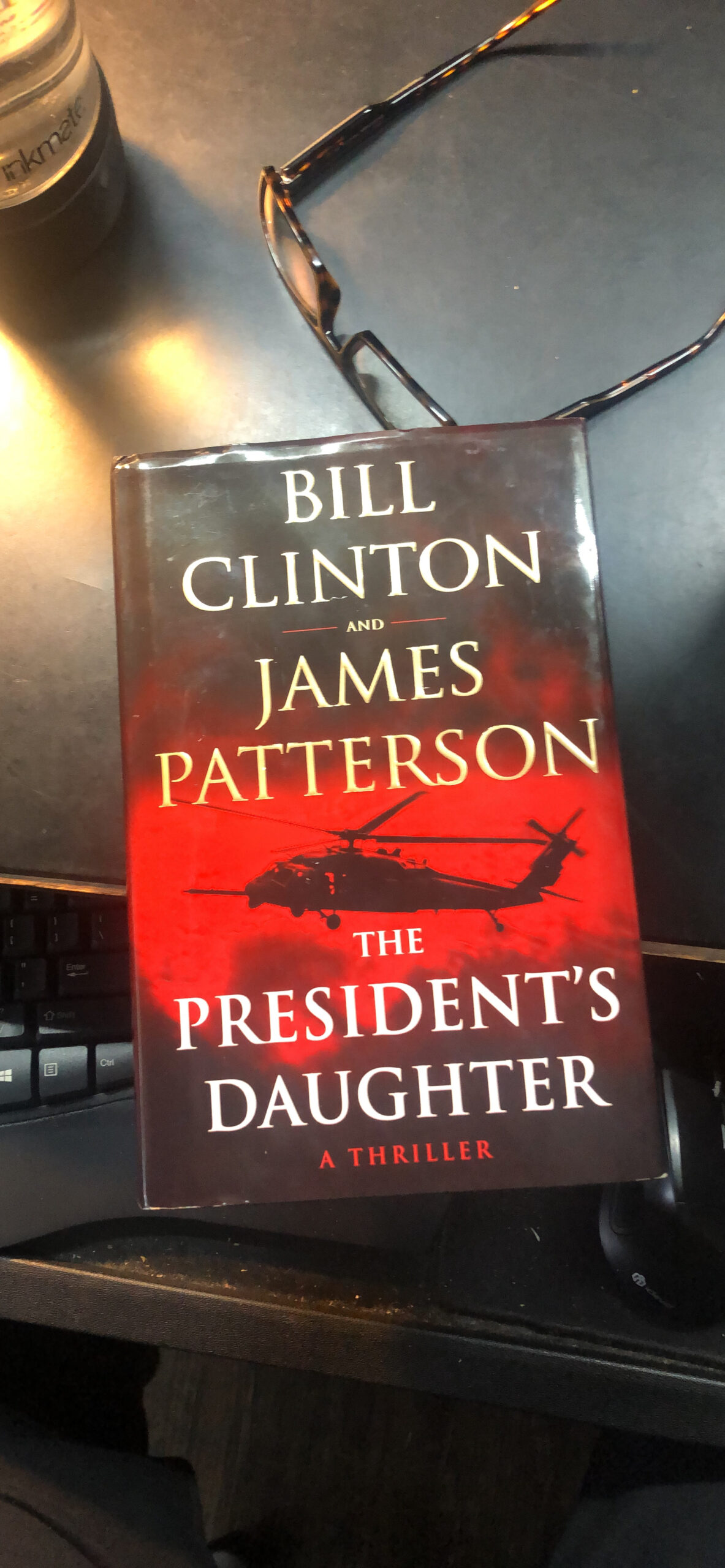 The President's Daughter: A Thriller customer photo 2