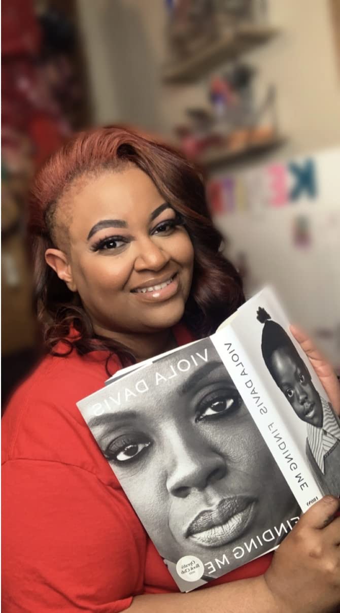 Finding Me: A Memoir customer photo 1