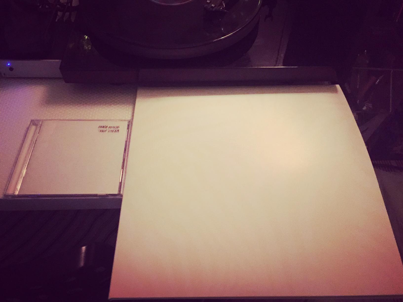 Beach House - Teen Dream (Vinyl LP) customer photo 2
