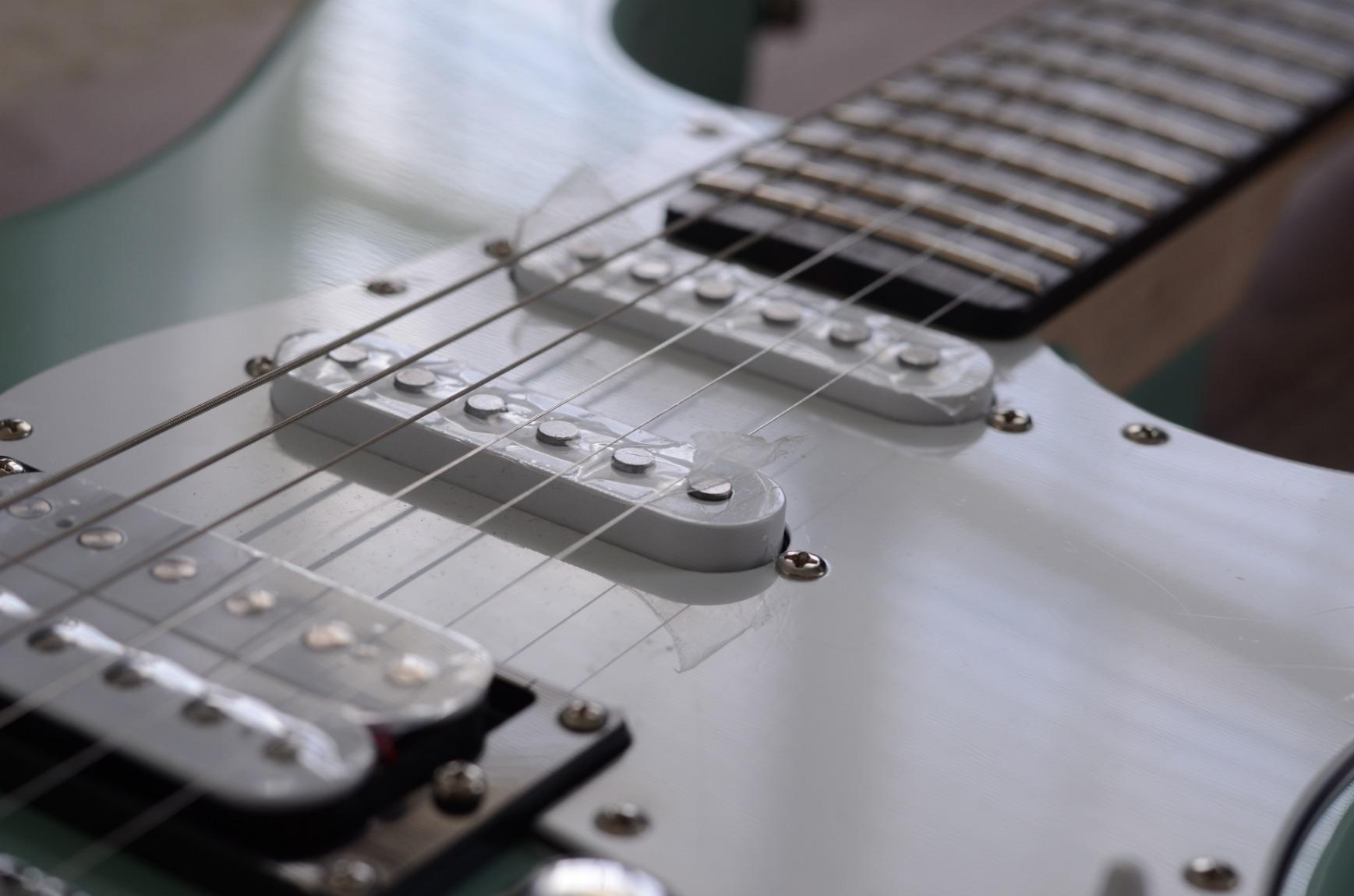 Yamaha Pacifica Series PAC112V Electric Guitar, Natural customer photo 2