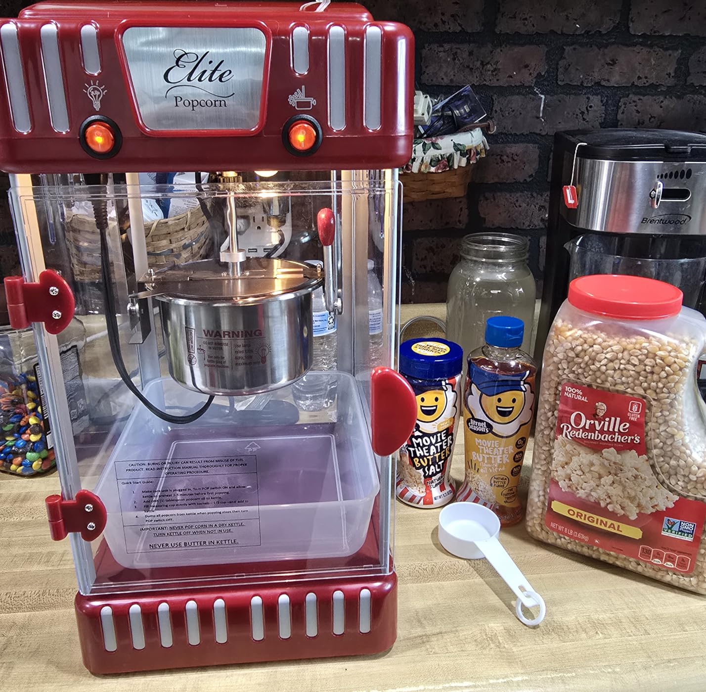 Elite Gourmet EPM-250 Maxi-Matic 2.5 Ounce Classic Carnival, Tabletop Kettle Popcorn Popper Machine, Retro-Style, Movie Hot Buttered Popcorn, Red customer photo 1