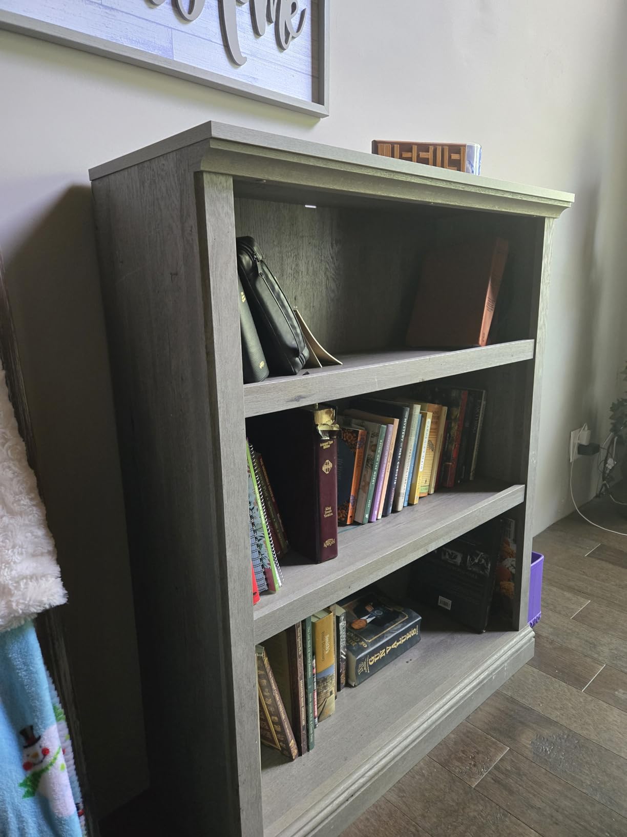 Sauder Miscellaneous Storage 3-Shelf Bookcase/ Book shelf, Oiled Oak finish customer photo 1