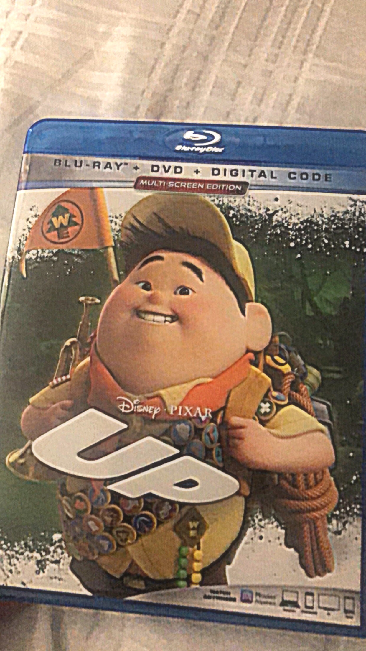 Up (Three-disc Blu-ray / DVD Combo) customer photo 1