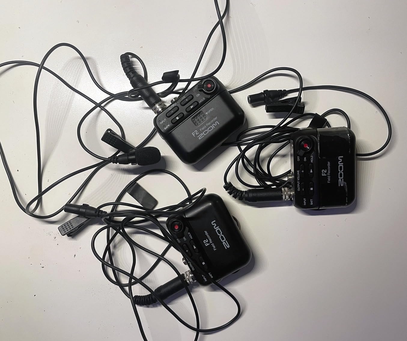 Zoom F2 Lavalier Body-Pack Recorder for Weddings, Filmmaking & Content Creation, with 32-Bit Float, SD Card Recording, Battery Powered, Includes Lavalier Microphone customer photo 1
