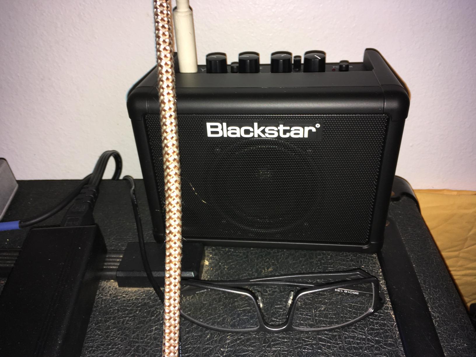 Blackstar Fly 3-3-watt 1x3 inch Compact Mini Guitar Amplifier customer photo 10