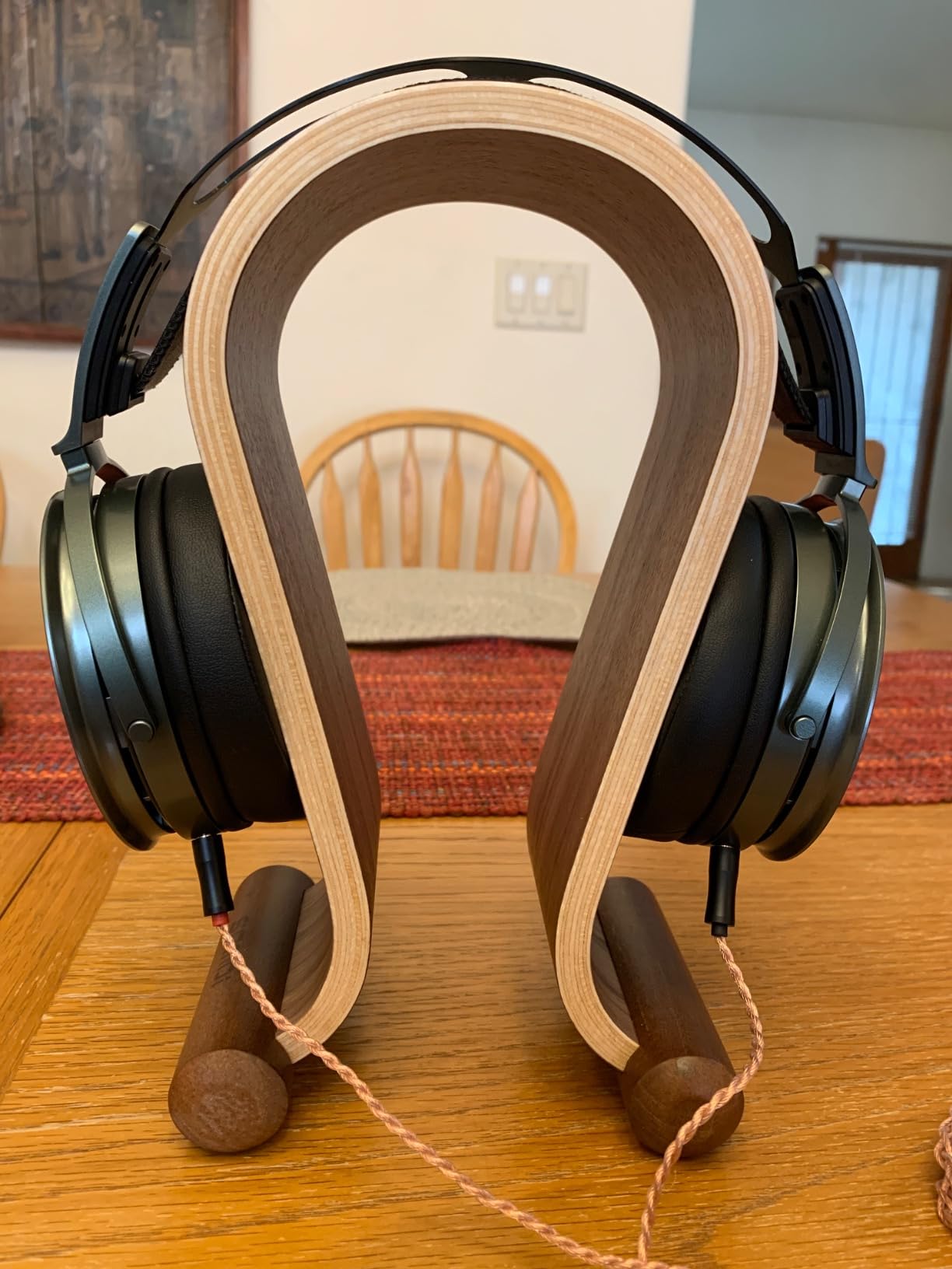 SAMDI Wood Headphone Stand, Headphone Holder Wood Headset Stand - Walnut customer photo 1