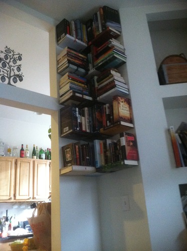 Umbra Conceal, Sturdy Metal Floating Bookshelf for Wall, Silver, Small, Set of 3 customer photo 1