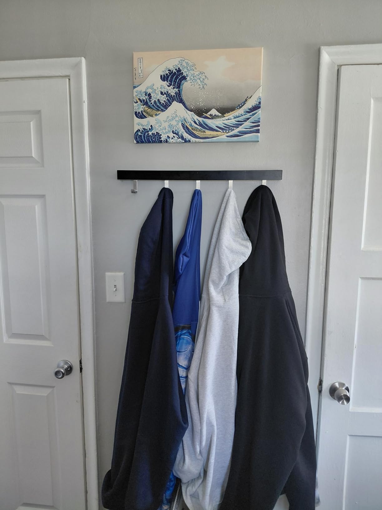 Wieco Art Great Wave of Kanagawa Katsushika Hokusai Giclee Canvas Prints Wall Art Abstract Seascape Pictures Paintings for Living Room Home Decorations Large Modern Stretched and Framed Sea Artwork customer photo 2