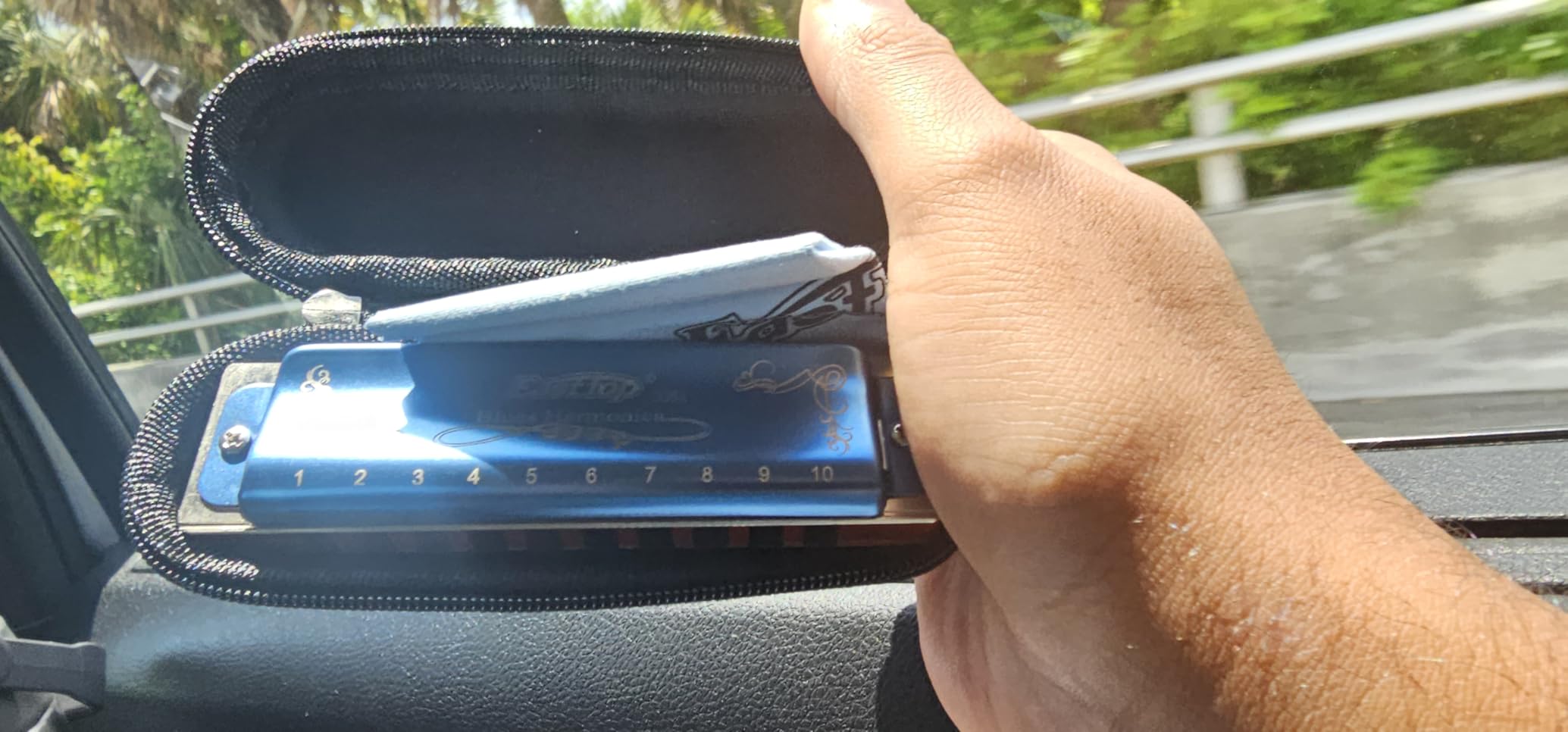 East top Harmonica Key of C, 10 Holes 008K Diatonic with Blue Case customer photo 2