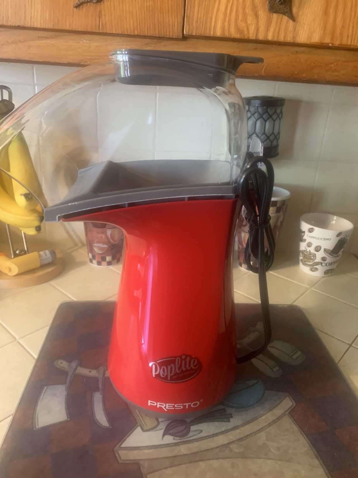 Presto 04863 Poplite Hot Air Popcorn Popper - Built-In Measuring Cup + Melts Butter, Easy to Clean, Built-In Cord Wrap, 18 Cups, Red customer photo 1