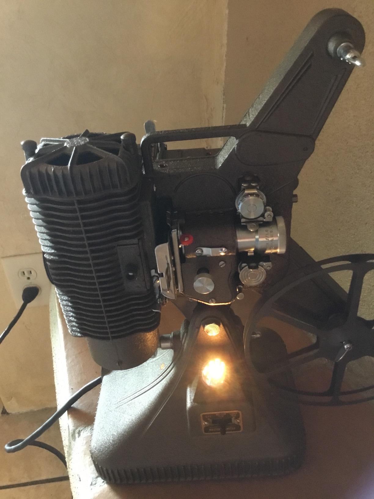 Movie Projector (Type I) - SIlent customer photo 2