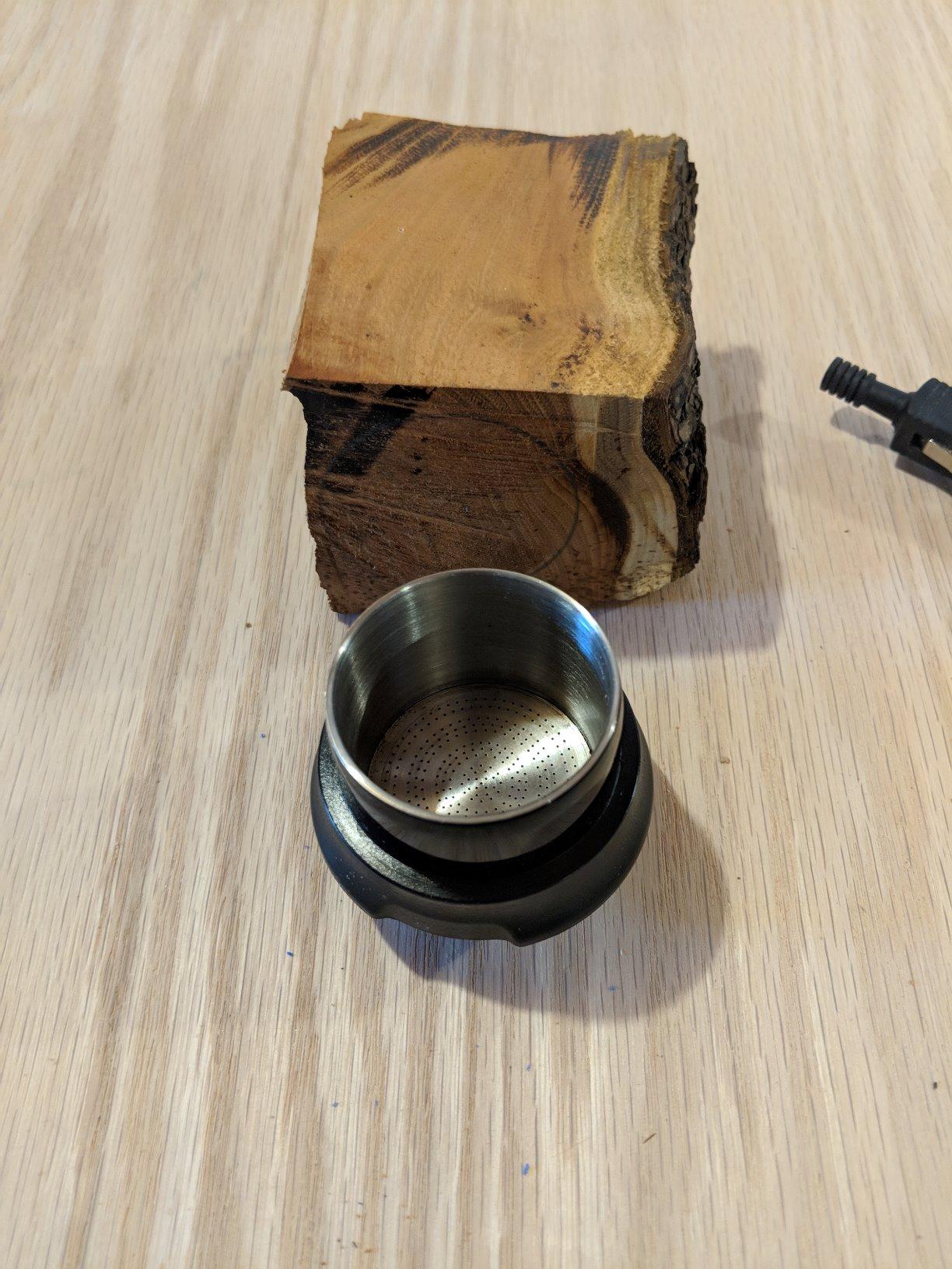 Flair UPDATED Espresso Maker - Classic: All manual lever espresso maker for the home - Pressure gauge and two portafilters included customer photo 2