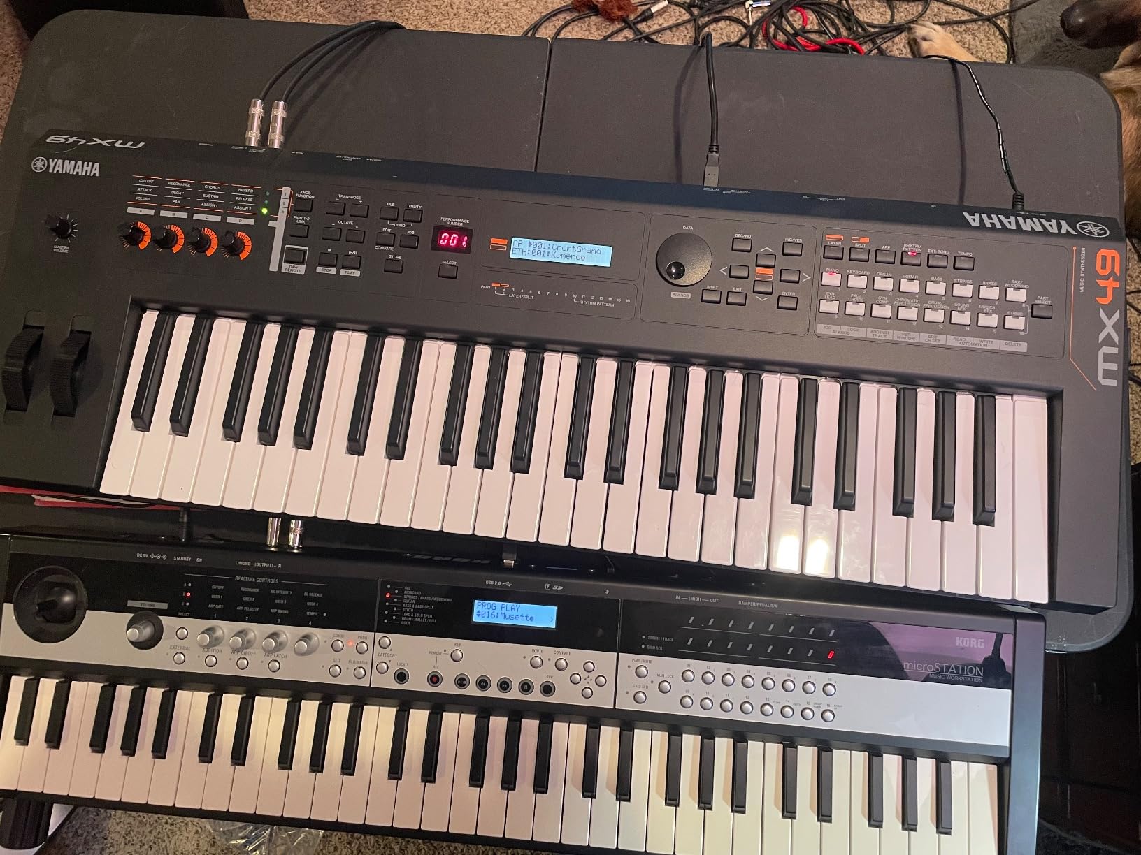 Yamaha MX88 88-Key Weighted Action Synthesizer customer photo 1
