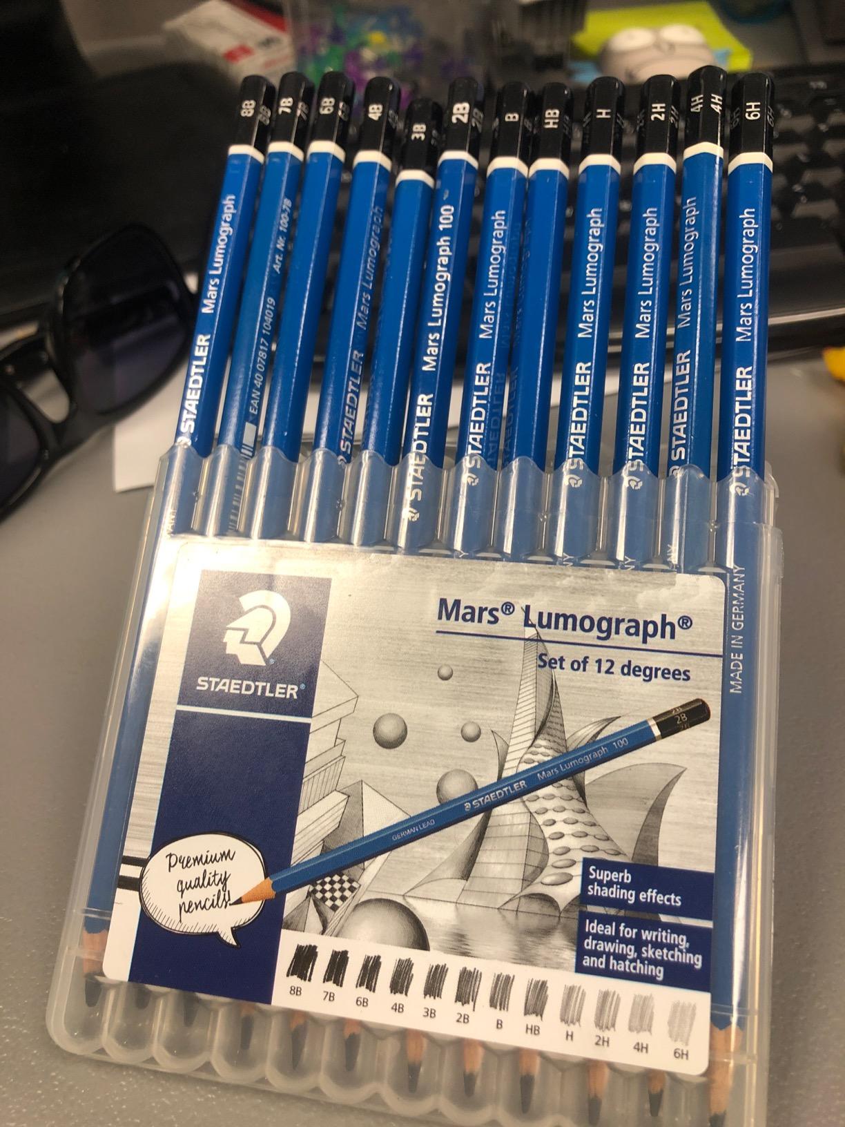 Staedtler Mars Lumograph Pencil Set - 12 Premium Graphite Drawing Pencils (6H-8B) with Sharpener & Dust-Free Eraser - Professional Sketching & Shading Kit for Artists, Designers & Students customer photo 2