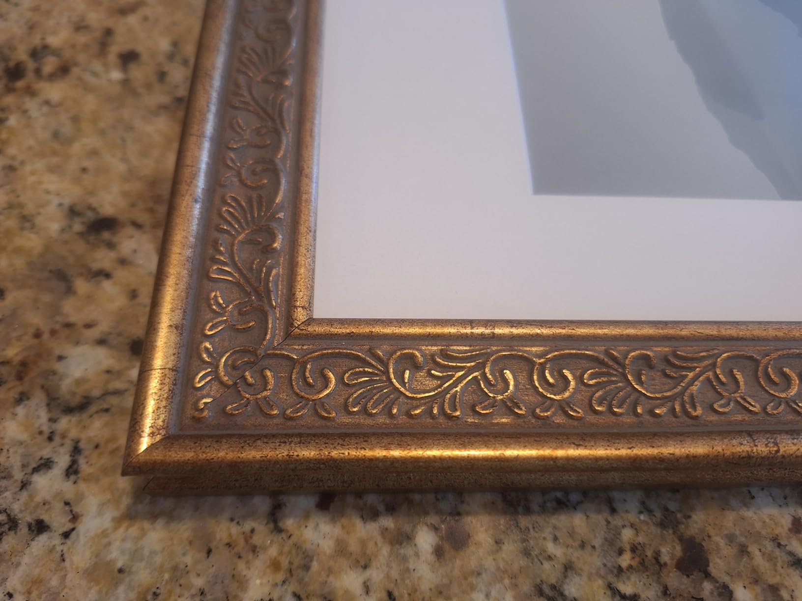 Golden State Art, 11x14 Ornate Finish Photo Frame, with White Mat for 8x10 Picture & Real Glass, Color: Bronze customer photo 2