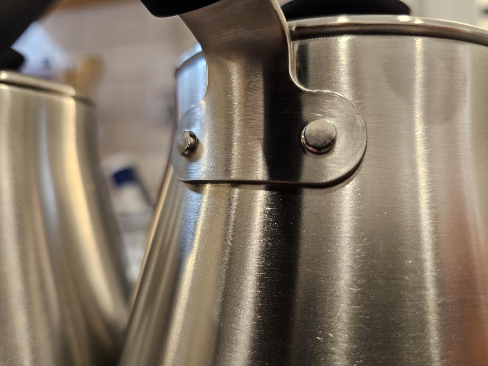OXO Brew Gooseneck Electric Kettle - Hot Water Kettle, Pour Over Coffee & Tea Kettle, Adjustable Temperature, Built-In Brew Timer, Stainless Steel, 1L customer photo 1