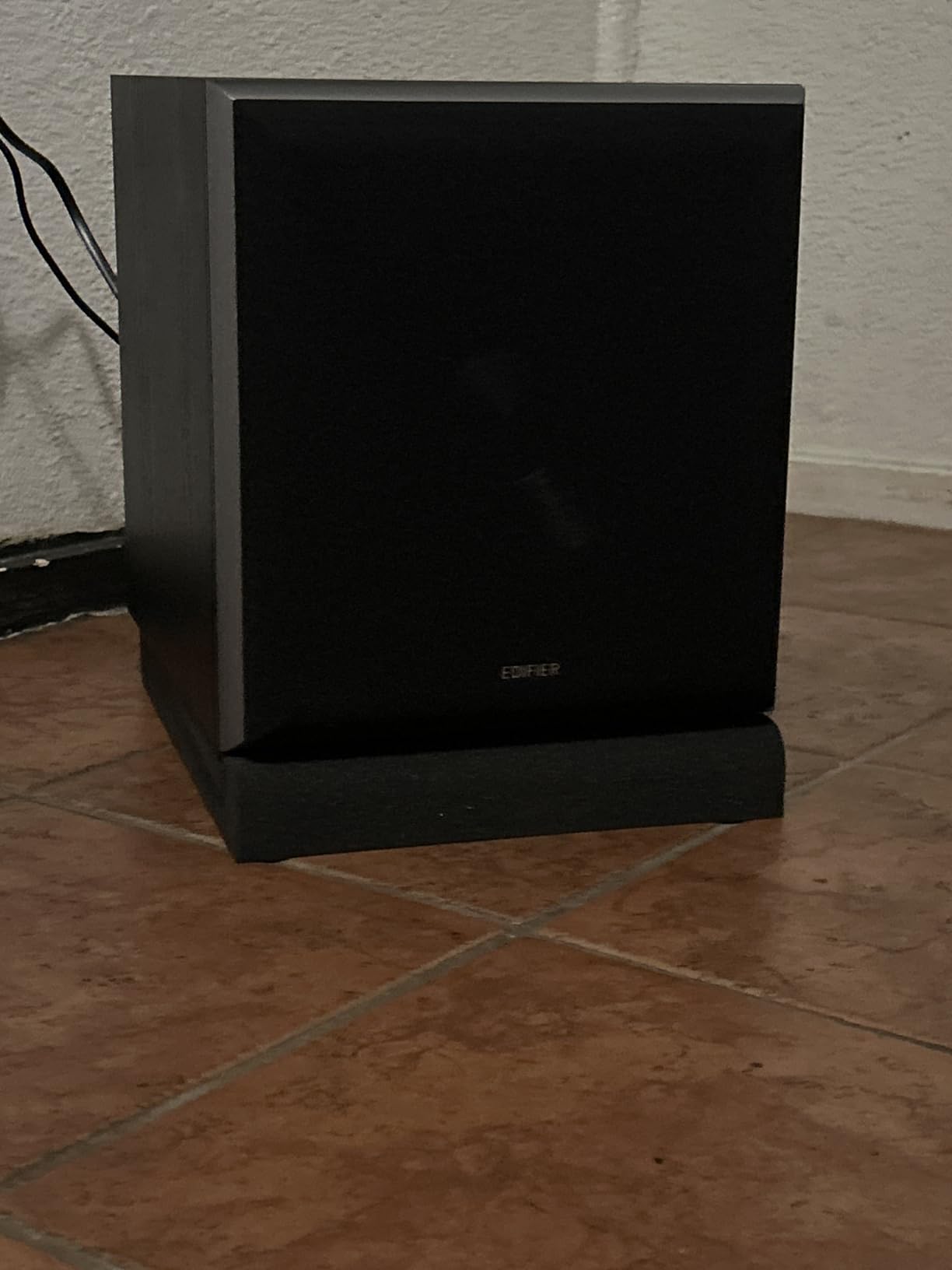 Sound Addicted - Studio Monitor Isolation Pads suitable for 6.5, 7 and 8 Inches Large Speakers | Reduce Vibrations and Fits most Stands - Pair | SMPad 8 customer photo 2