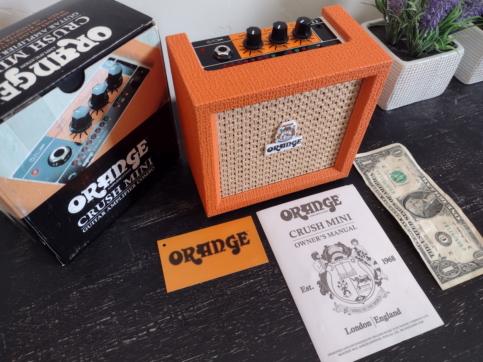 Orange Crush Mini Guitar Amplifier Combo, 3 Watts customer photo 3