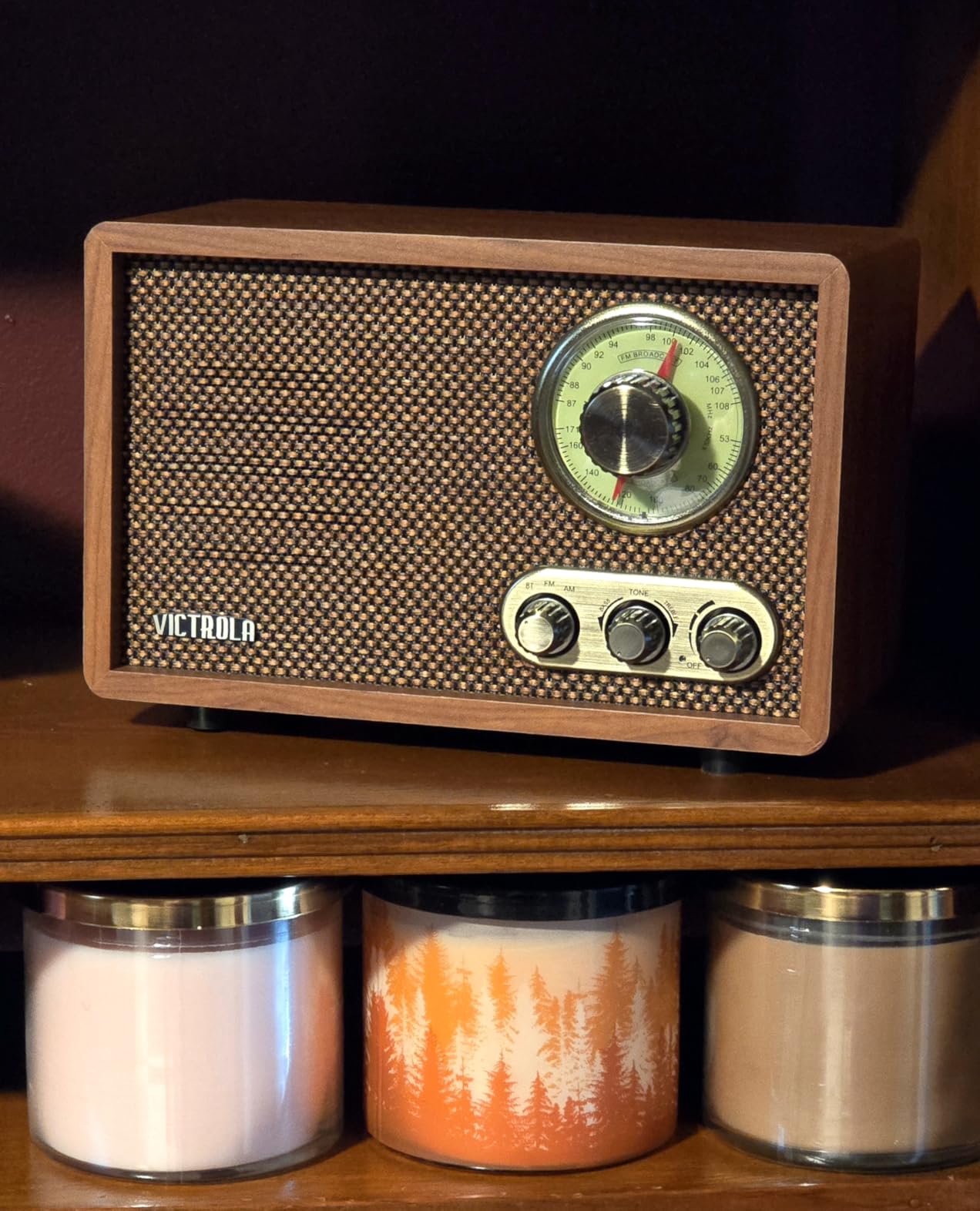 Victrola Willow - Retro Wood Bluetooth Radio with Built-in Speakers: Elegant & Vintage Design, Rotary AM/FM Tuning Dial, Bass & Treble Control, Wireless Streaming (Walnut) customer photo 1