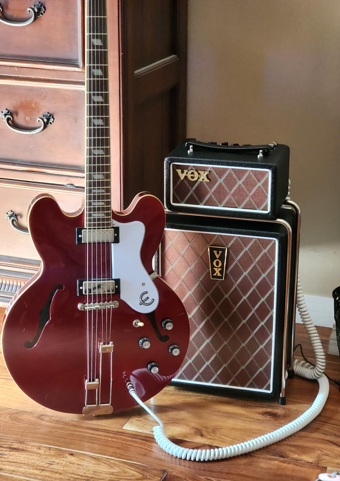 Vox MSB25 Mini Superbeetle 1x10 inch 25-Watt Guitar Amplifier with Digital Reverb and NuTube Tremolo customer photo 1