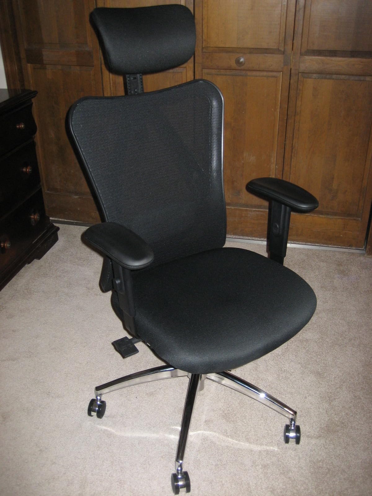 SIHOO M18 Ergonomic Office Chair, High Back Mesh Desk Chair with Adjustable Headrest & Lumbar Support, 330lbs Capacity Computer Chair with 2D Armrests & Wide Cushion, Tilt Lock, for Home Office-Black customer photo 1
