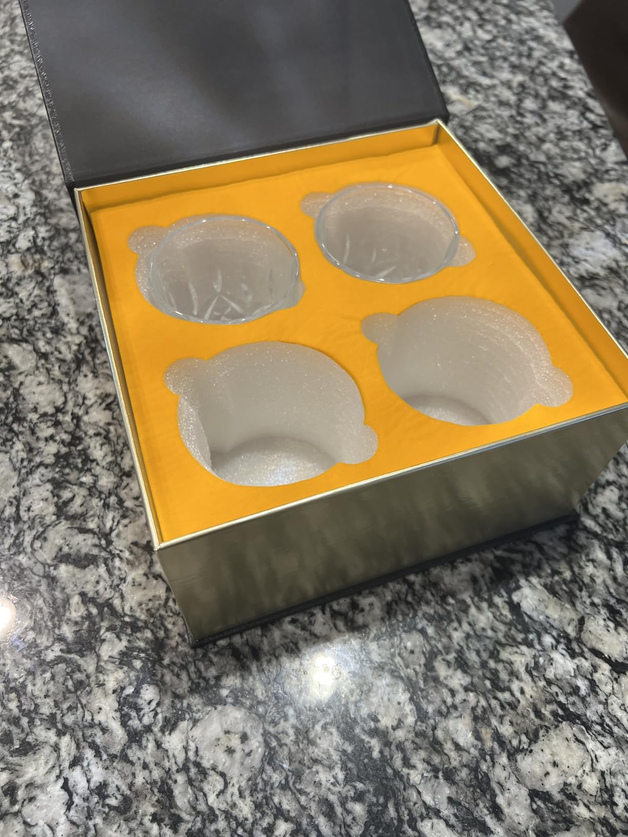 KANARS Old Fashioned Whiskey Glasses with Luxury Box - 10 Oz Rocks Barware For Scotch, Bourbon, Liquor and Cocktail Drinks - Set of 4 customer photo 1