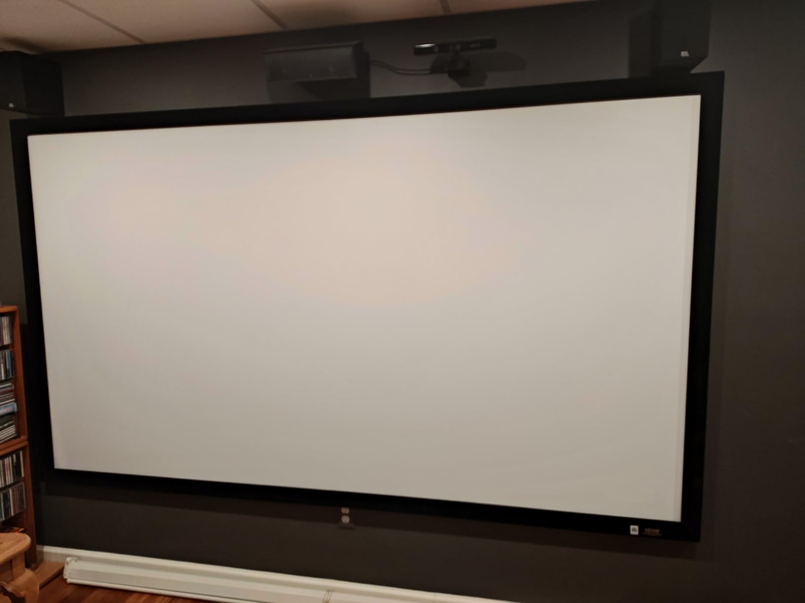VEVOR Projector Screen 110inch Outdoor Projector Screen 16:9 Movie Screen Fixed Frame 3D Projector Screen for 4K HDTV Movie Theater customer photo 1