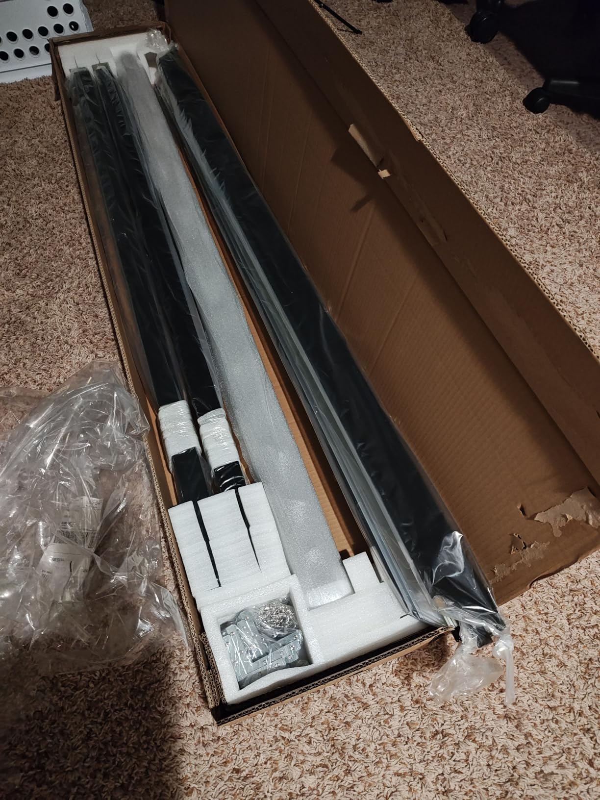 VEVOR Projector Screen 110inch Outdoor Projector Screen 16:9 Movie Screen Fixed Frame 3D Projector Screen for 4K HDTV Movie Theater customer photo 2