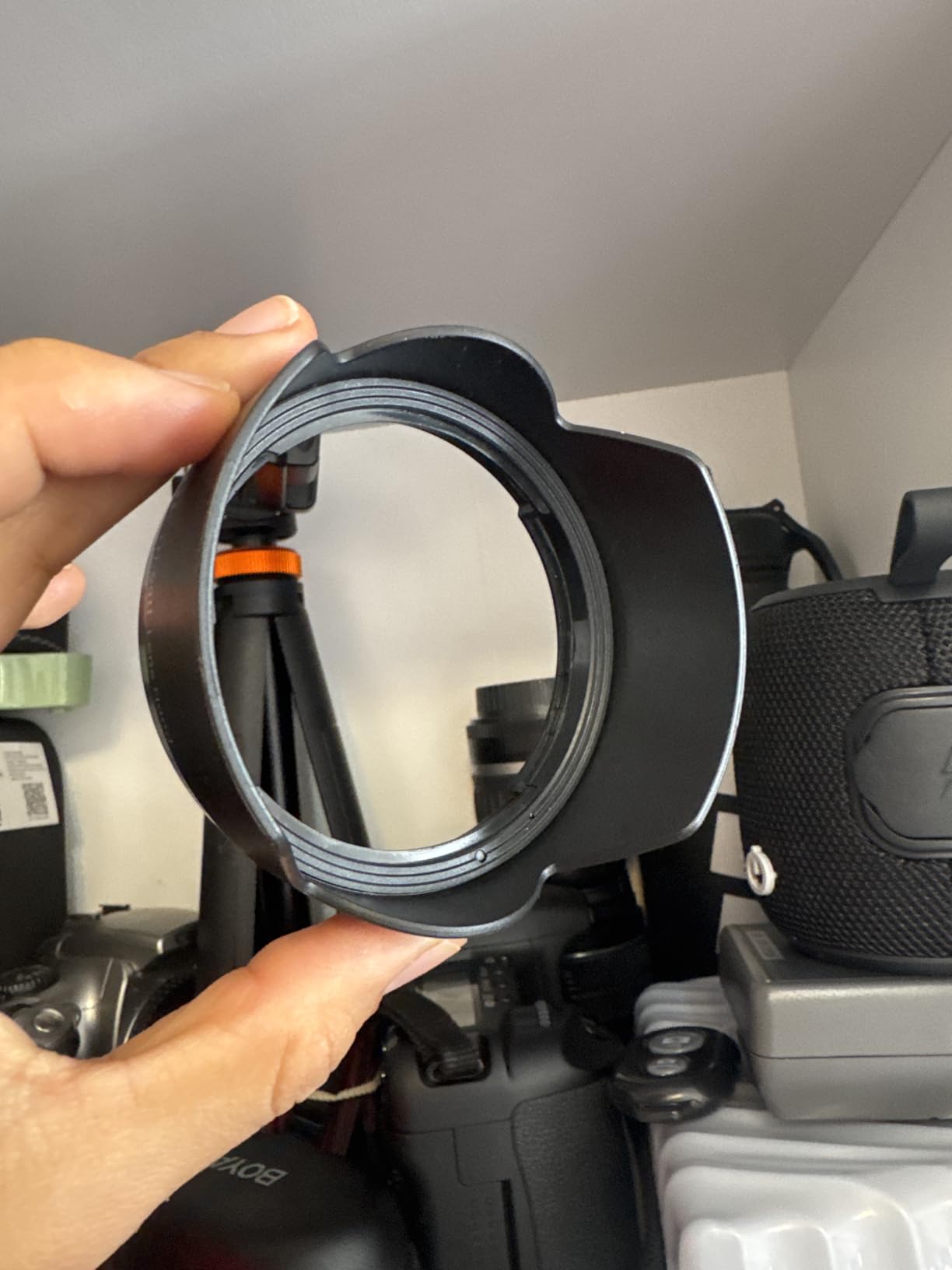 50mm Reversible Lens Hood Shade Fit for Canon EF 50mm f/1.8 STM Lens Replaces Canon ES-68 Hood Tulip Flower Design - Black customer photo 2