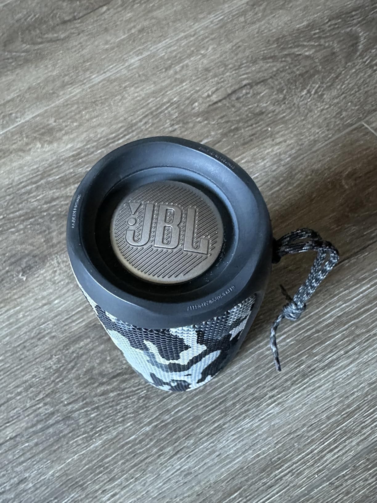 JBL FLIP 5, Waterproof Portable Bluetooth Speaker, Black, Small customer photo 1