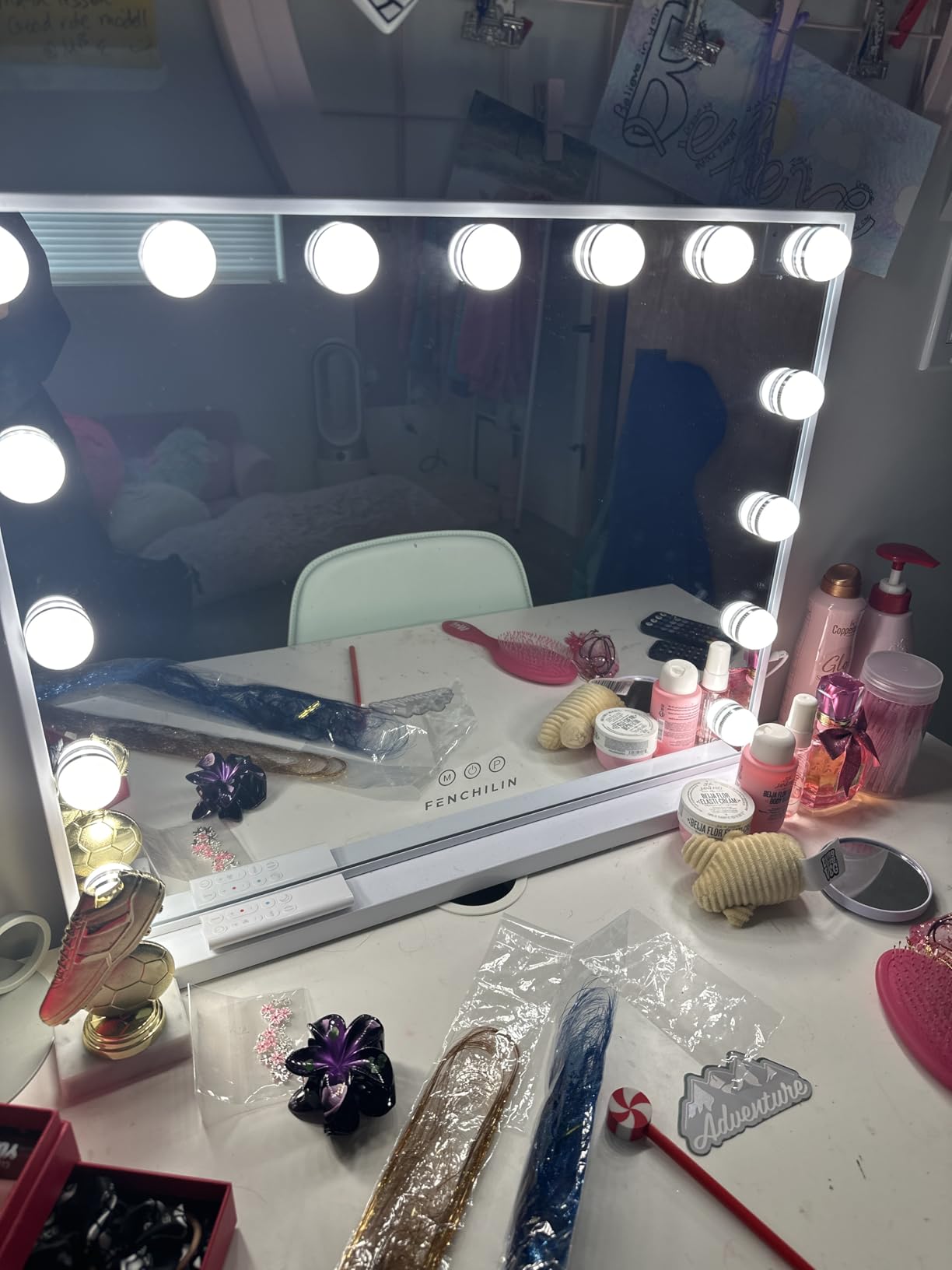 FENCHILIN Vanity Mirror with Lights, Hollywood Lighted Makeup Mirror with 15 Dimmable LED Bulbs, Slim Metal Frame Design, Tabletop White customer photo 2