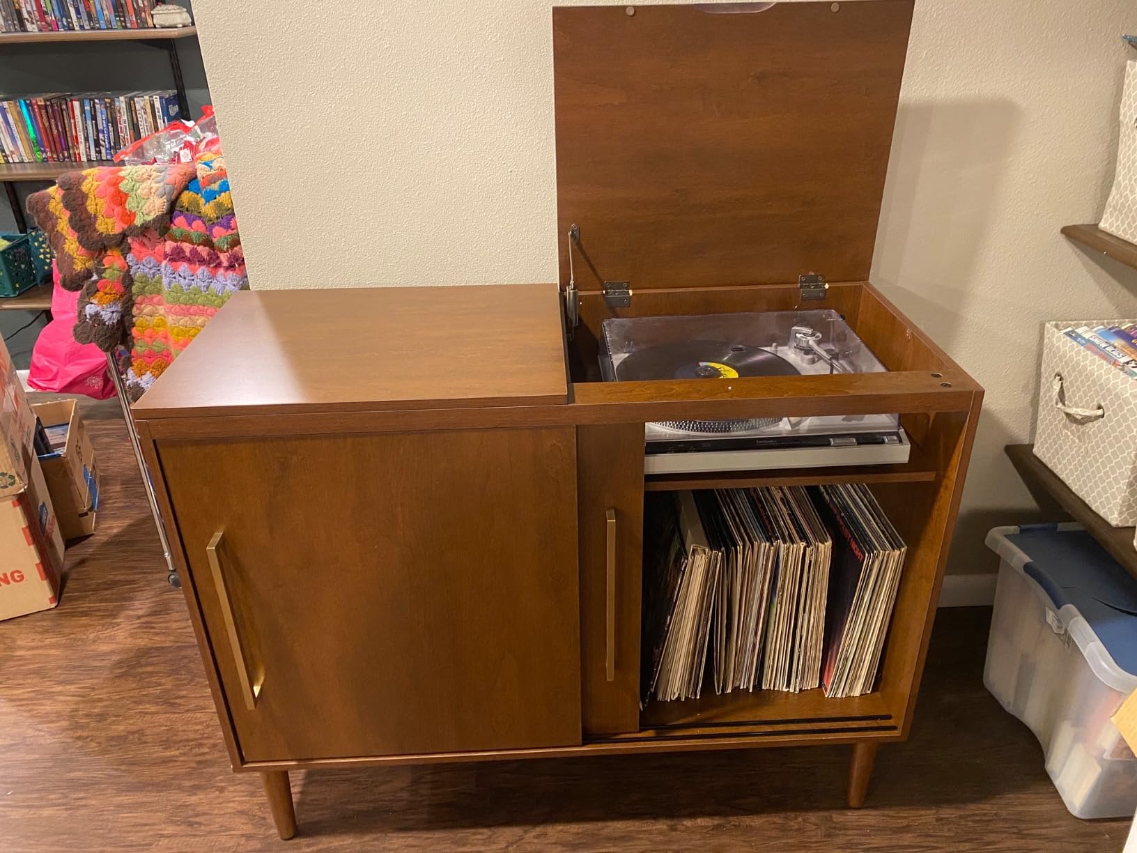 Crosley Furniture Everett Media Console and Record Player Stand with Storage for Vinyl Records, Matte Black customer photo 2