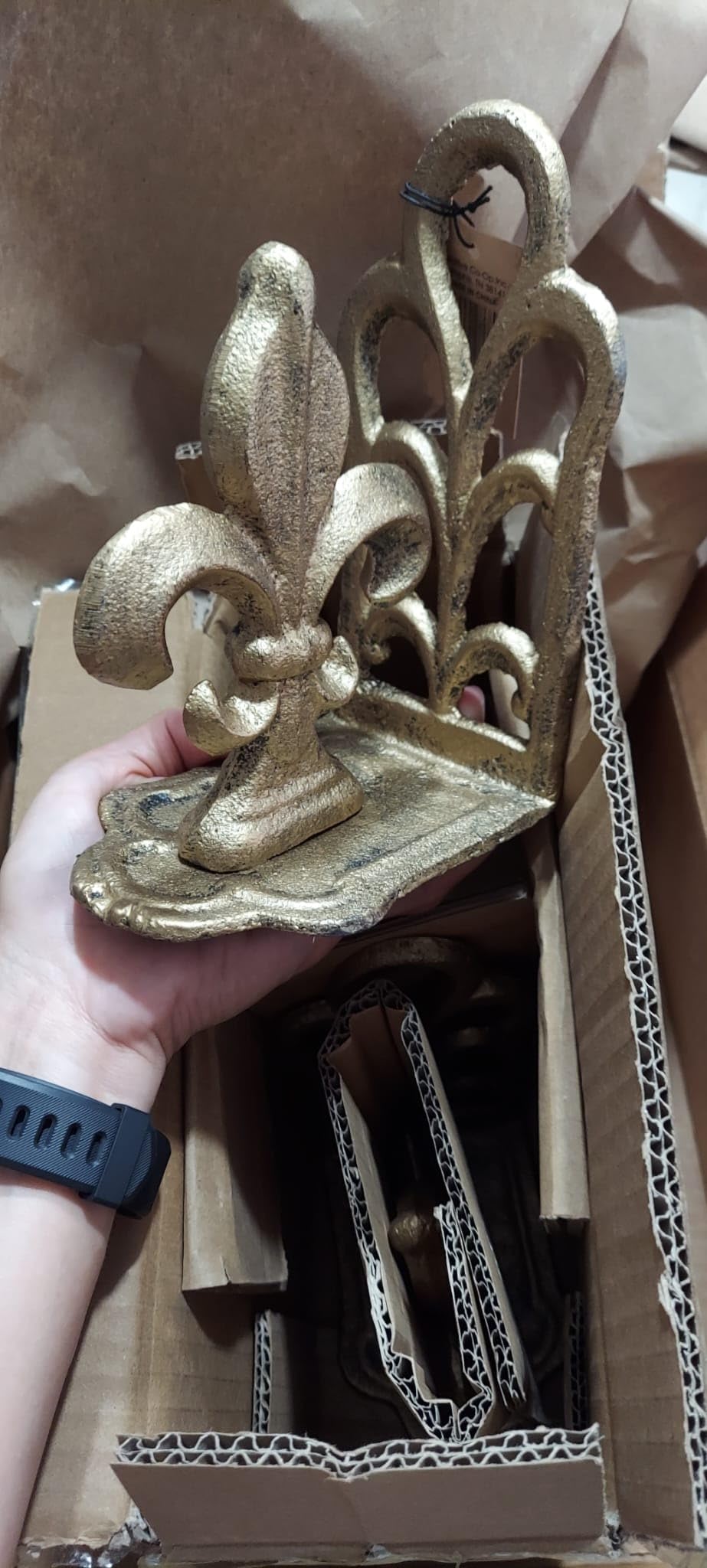 Creative Co-Op Decorative Metal Fleur de Lis Bookends, Gold, Set of 2 customer photo 1