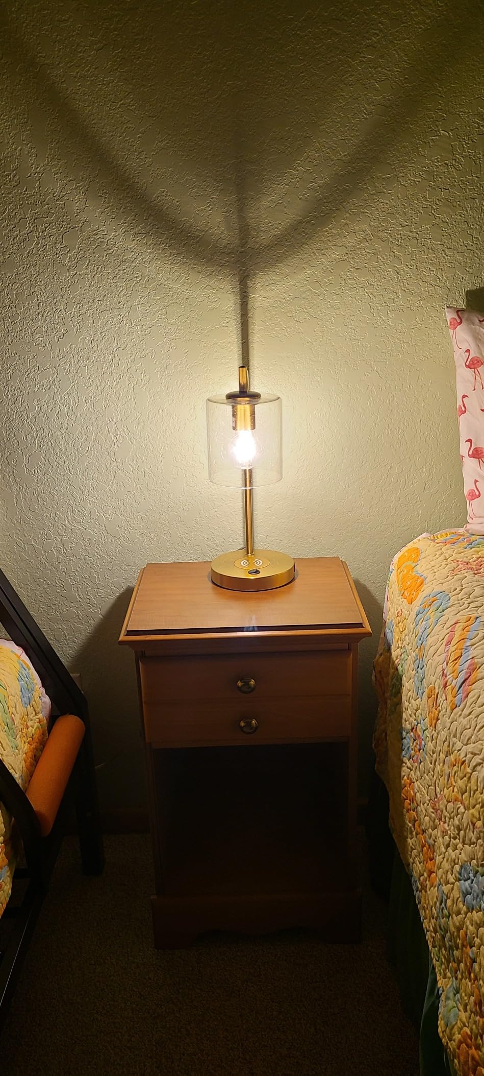 Brightech Elizabeth Table Lamp with Wireless Charging Pad and USB Port, Bedside Reading Lamp, Vintage Brass Gold Desk Lamp, Nightstand Lamp with LED Bulb for Bedroom, Living Room, Office customer photo 2