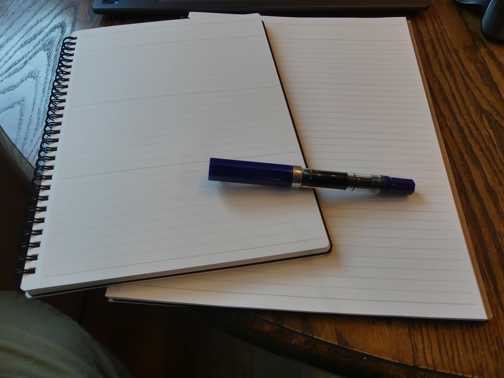 Maruman Mnemosyne Dot Grid Notebook- A5, 8.27