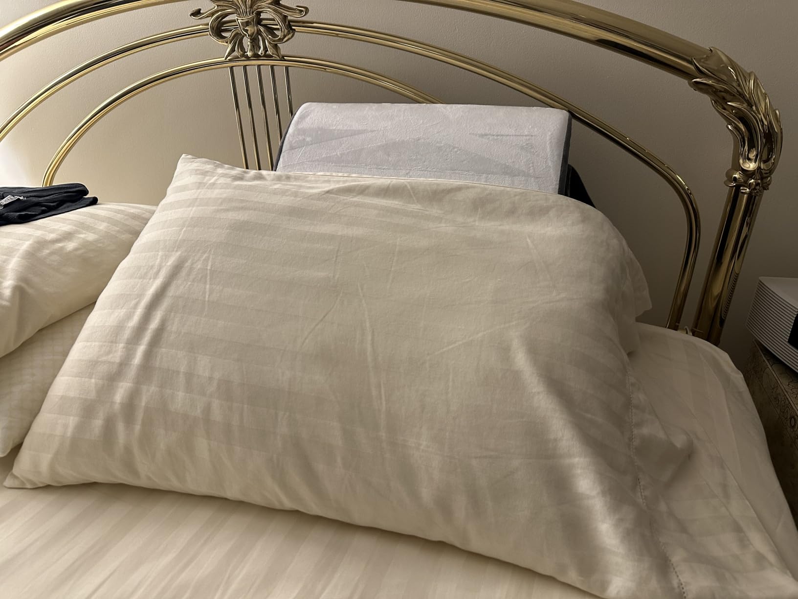 Kolbs Bed Wedge Pillow for Sleep Apnea, FSA Eligible Acid Reflux, and Back Pain Relief, with Chic Jacquard Cover - Headboard Wedges for Sleeping (Standard Wedge 12