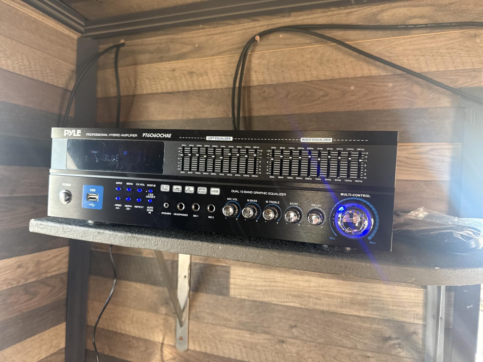 Pyle Bluetooth Hybrid Home Amplifier - 6-Channel 2000W Rack Mount Power Amplifier Receiver w/ Radio - Dual 10 Band EQ, Karaoke Microphone x2, USB, RCA, COAX, OPT, DVD Inputs customer photo 2