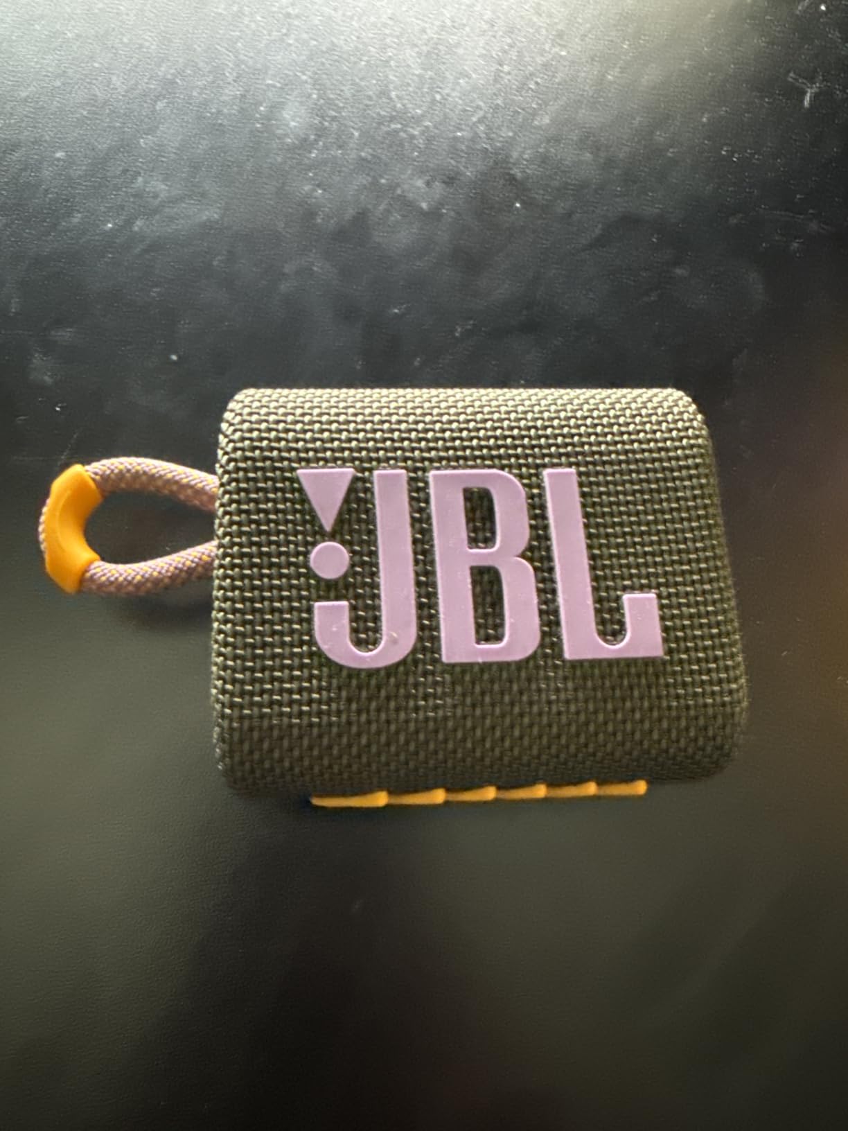 JBL Go 3 - Portable Mini Bluetooth Speaker, big audio and punchy bass, IP67 waterproof and dustproof, 5 hours of playtime, speaker for home, outdoor and travel (Black) customer photo 1
