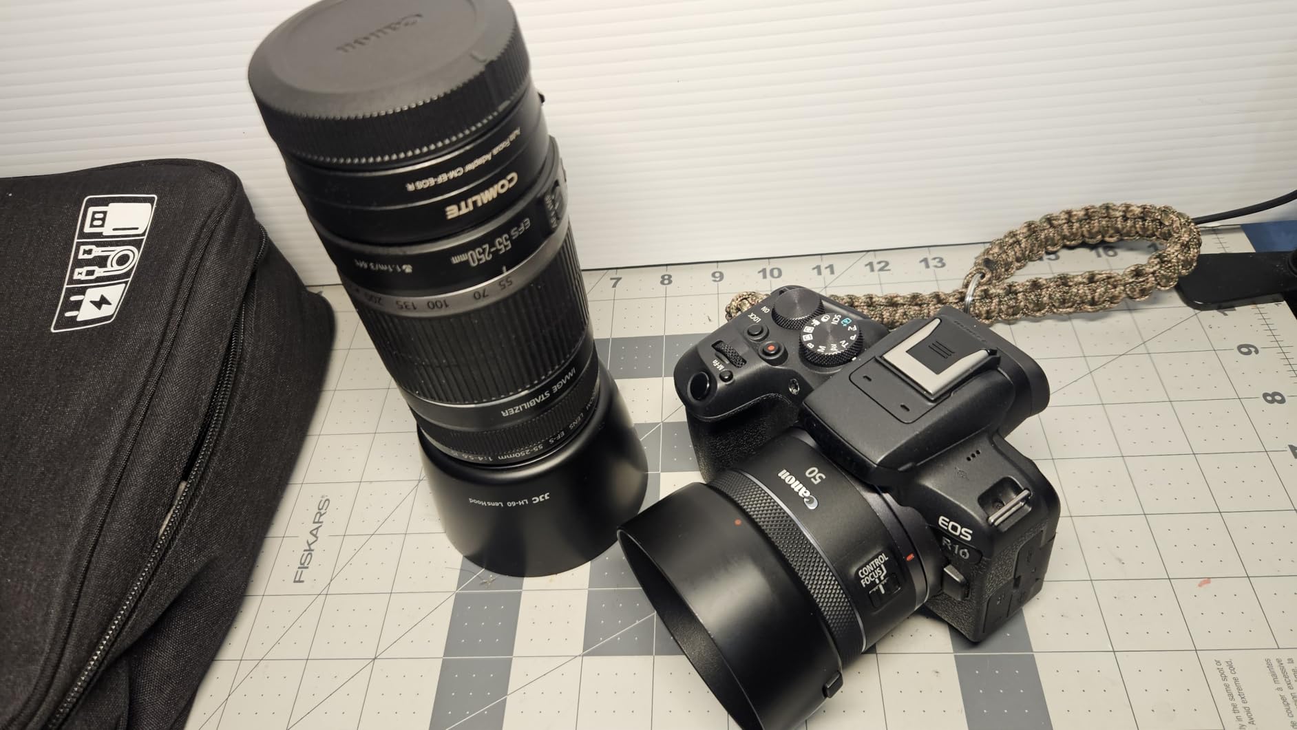 Canon RF50mm F1.8 STM Lens, Mirrorless Lens, Fixed Focal Length, Compatible with EOS R Series Mirrorless Cameras, Compact, Lightweight Design, Portraits, Landscapes, Photography, Black customer photo 1