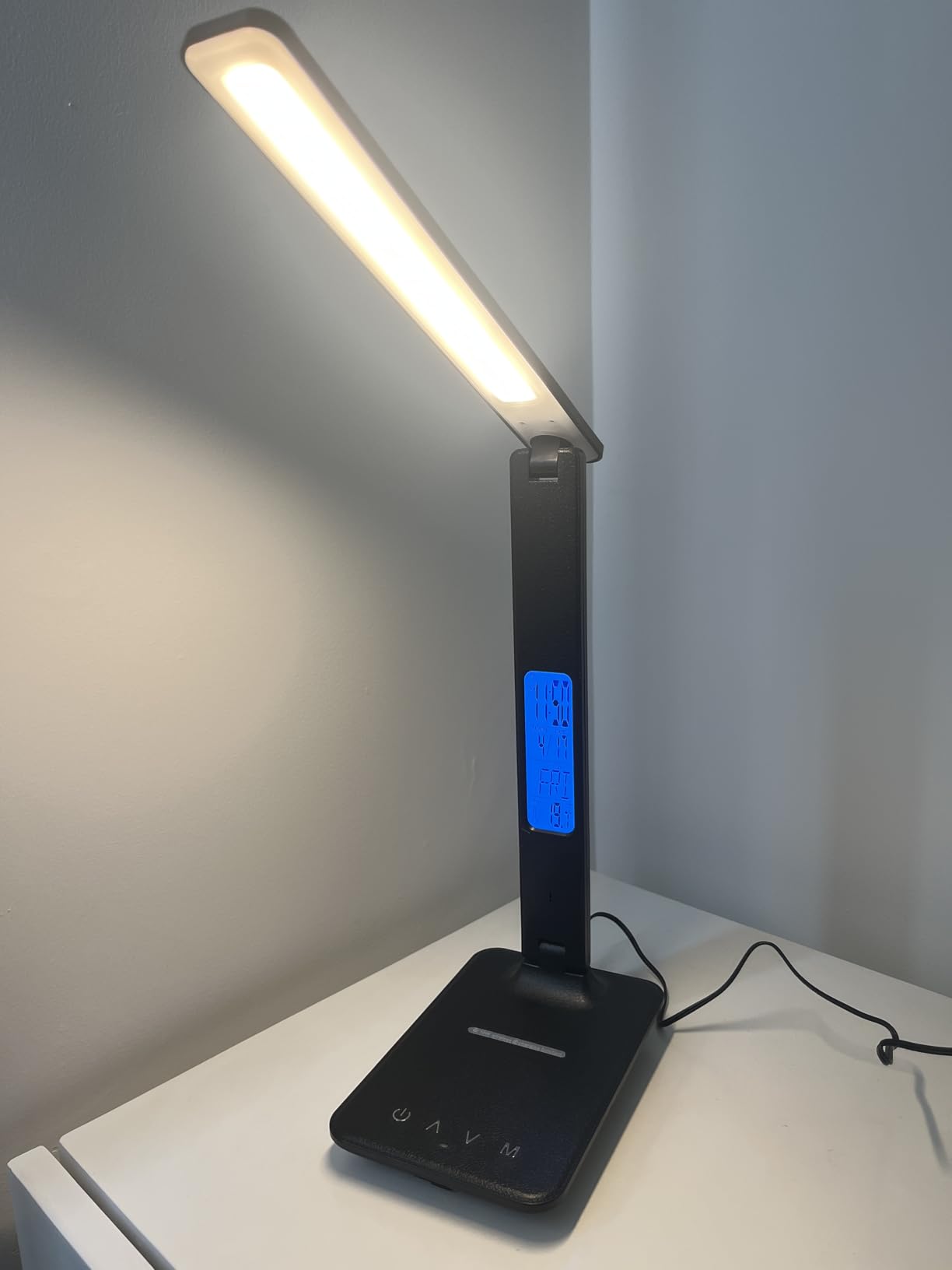LED Desk Lamp with Wireless Charger, Suitable for Home, Office Dimmable, with USB Charging Port, Built-in Clock, Calendar, Thermometer and Automatic Timing Reading Desk Lamp customer photo 1
