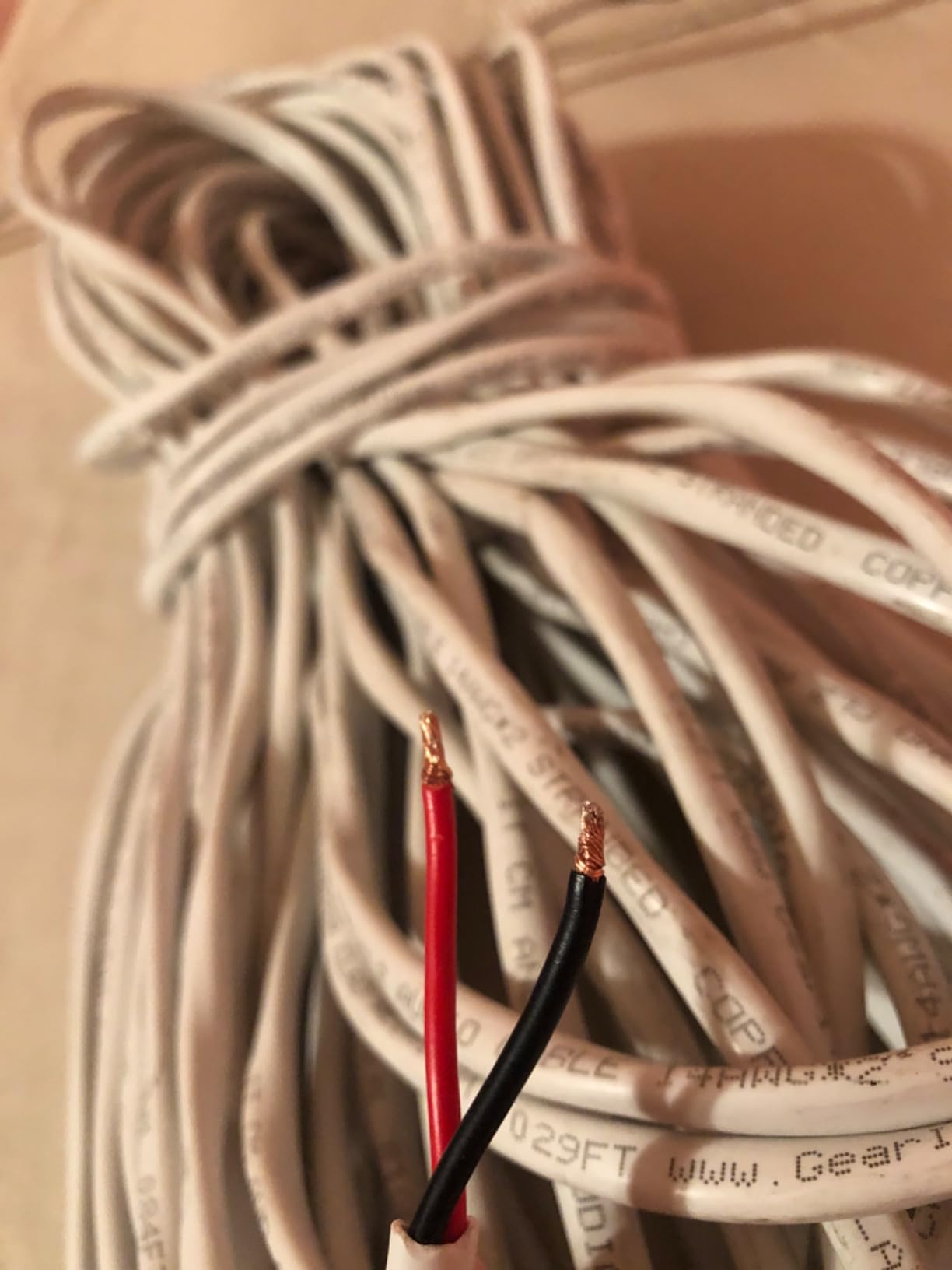GEARit 14 Gauge Speaker Wire, CL2 Rated 200ft, Audio Cable for in-Wall Home Theater customer photo 2