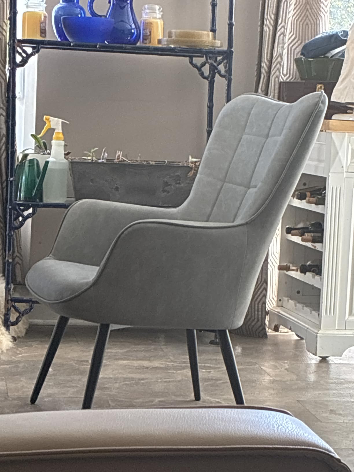 Yaheetech Accent Chairs, Large PU Leather High-Back Chair w/Metal Legs, Pottery Barn Style Living Room Chairs for Bedroom/Home Office, Camel customer photo 1